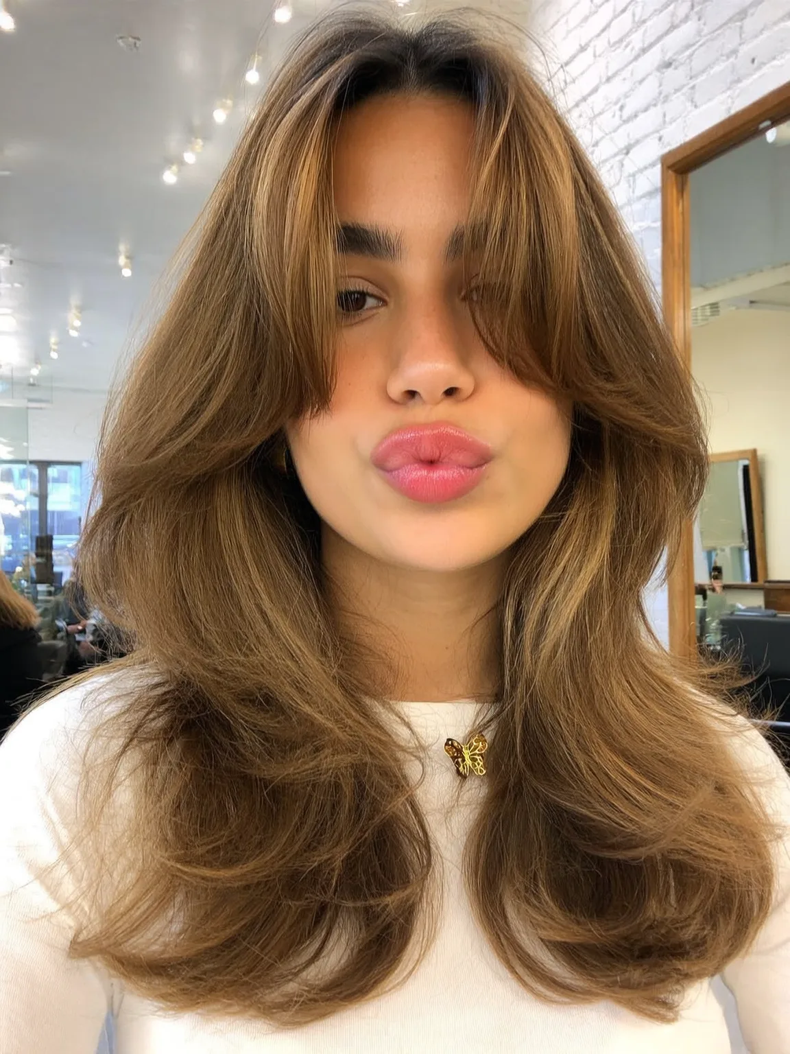 Medium Feathered Layers in Warm Caramel Brown
